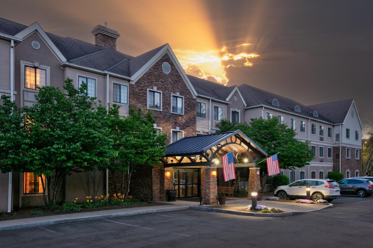 Staybridge Suites Corning By Ihg Exterior foto